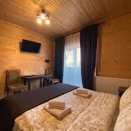 Forrest Hotel 부코벨 외부 사진