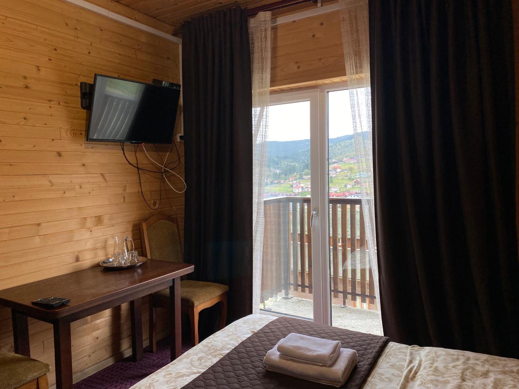 Forrest Hotel 부코벨 외부 사진